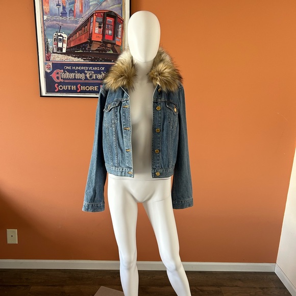 MICHAEL MICHAEL KORS faux fur collared cropped jean jacket - Picture 2 of 12